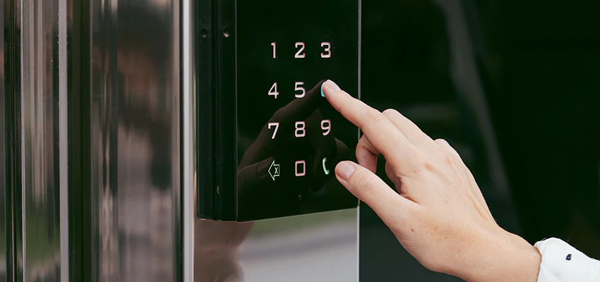 Keyless Door Entry System in Santa Fe Springs, CA