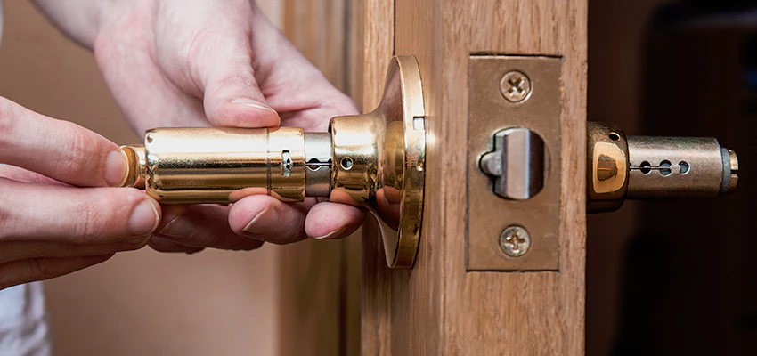 Padlock Lock Replacement Assistance in Santa Fe Springs, CA