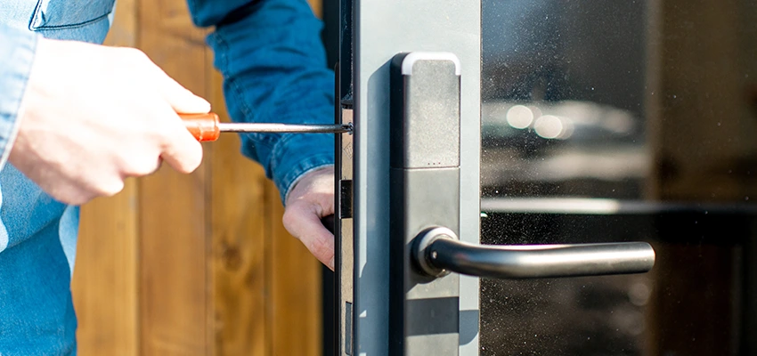 Aluminium Door Lock Replacement in Santa Fe Springs, California