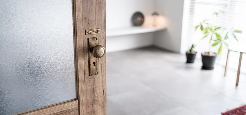 Deadbolt Door Lock Knob Repair in Santa Fe Springs, California